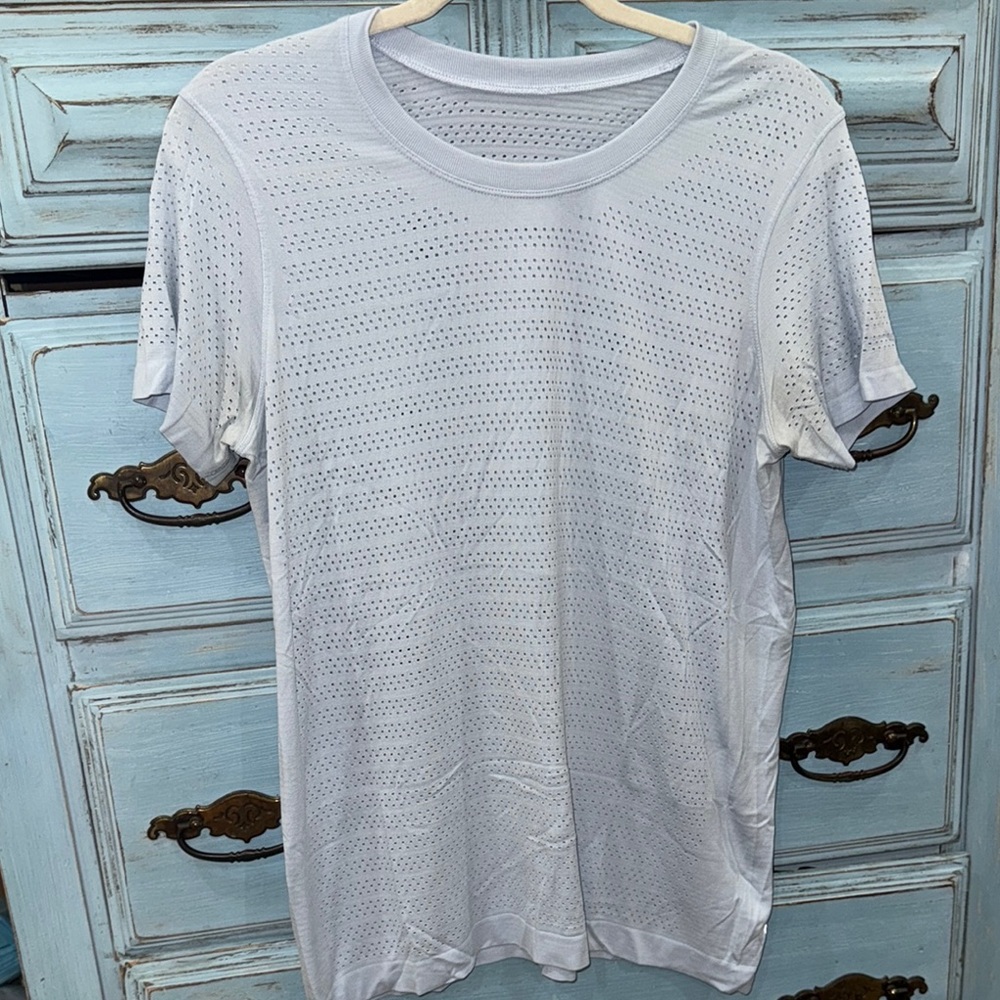 Lululemon Swiftly Tech Short Sleeve